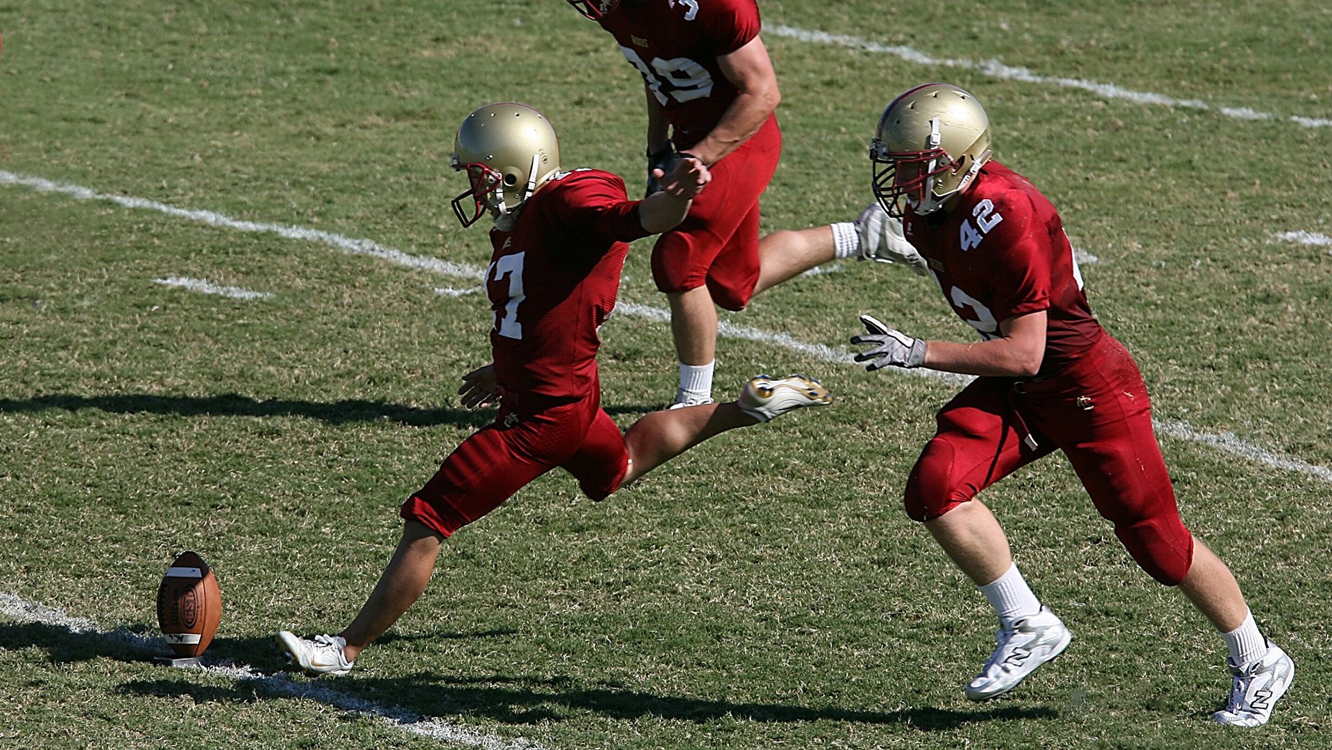 校园体育文化建设实践与成效评估，校园体育文化建设的重点