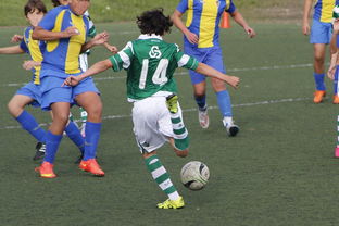 球员是否通过预判跑位优化传球角度与强度，球员跑动距离怎么测的